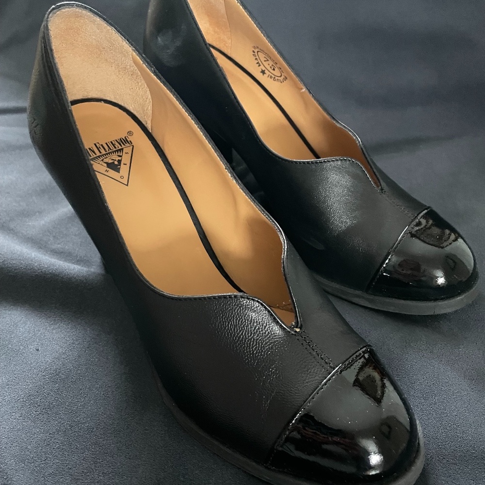 Iris-Attic Fluevog pumps